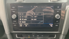 Volkswagen Golf 1.6 TDI SE 5dr [Nav] Diesel Estate
